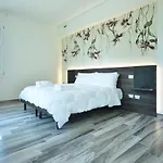 Penzion Welc-om Royal Garden Luxury 4*