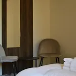 Welc-om Royal Garden Luxury Penzion 4*
