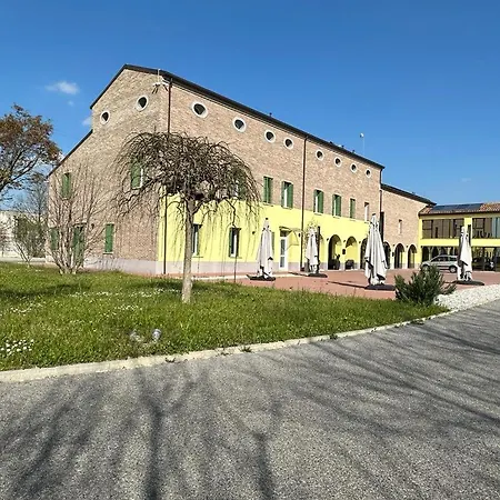 Welc-om Royal Garden Luxury Padua