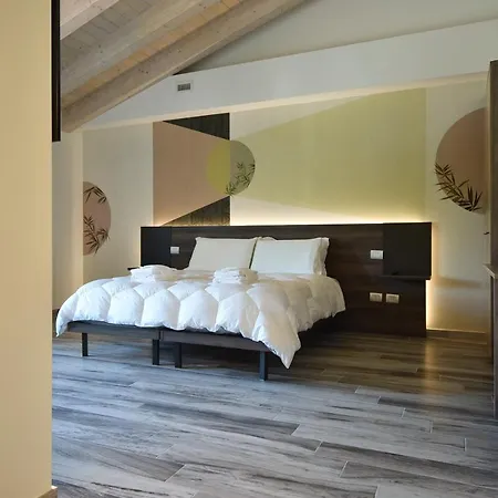 Πανσιόν Welc-om Royal Garden Luxury