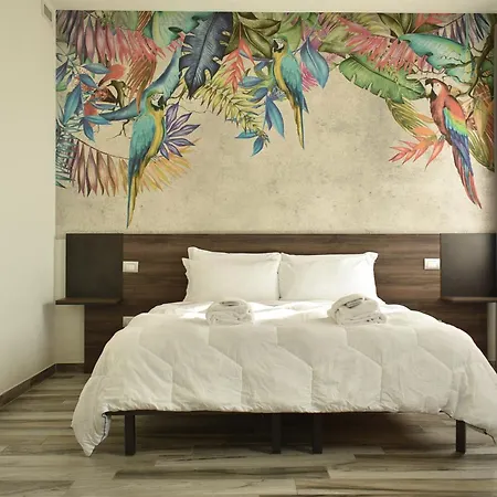 Πανσιόν Welc-om Royal Garden Luxury 4*