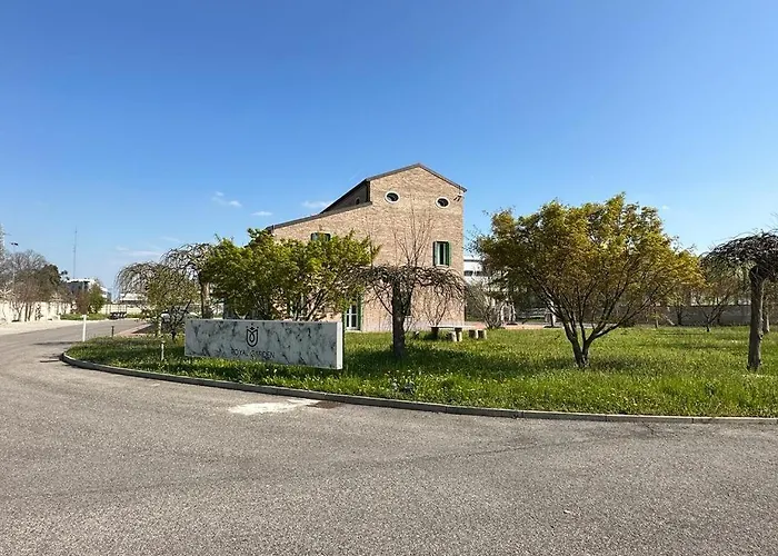 Welc-om Royal Garden Luxury Pensionat Padua