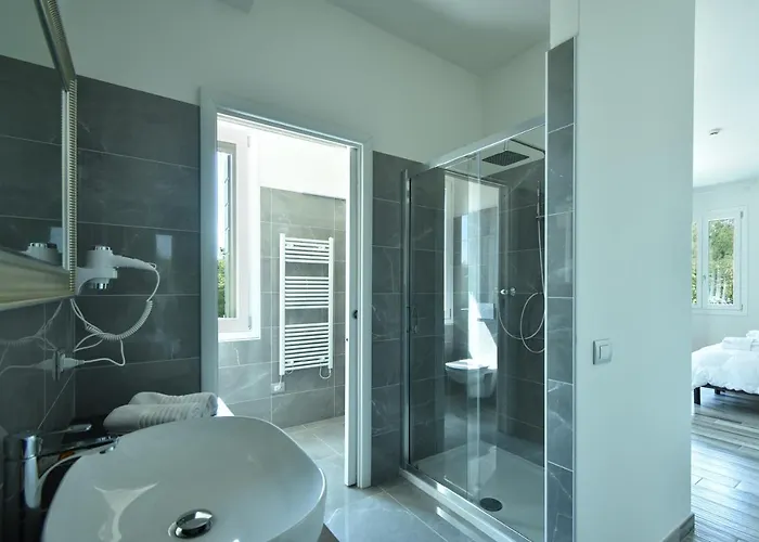 Pensionat Welc-om Royal Garden Luxury 4*