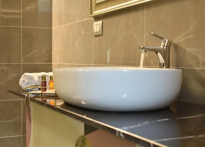 Welc-om Royal Garden Luxury 4*