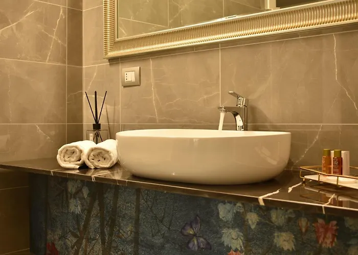 Welc-om Royal Garden Luxury Padua