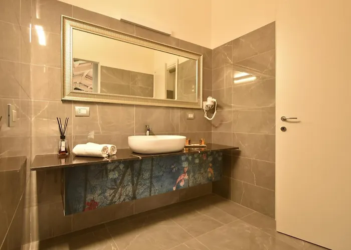 Welc-om Royal Garden Luxury Pensionat 4*