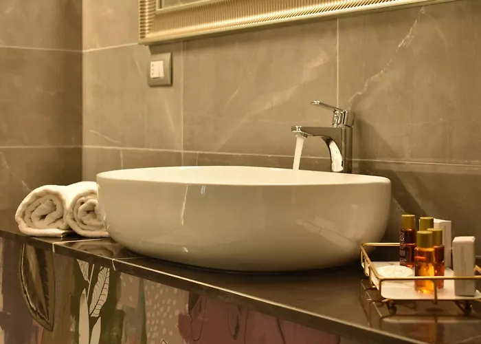 Welc-om Royal Garden Luxury Padua